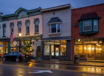 ohio/amish-country/landmark/historic-downtown-millersburg