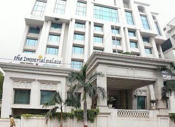 india/rajkot/landmark/the-imperial-palace