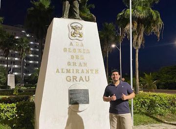 colombia/cartagena/bocagrande/landmark/monumento-al-gran-almirante-grau