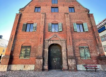 sweden/gothenburg/landmark/kronhuset-och-kronhusbodarna