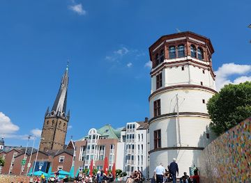germany/dusseldorf/landmark/rheintreppe