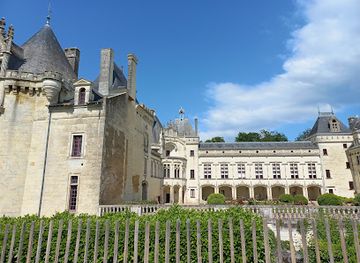 france/pays-de-la-loire/landmark/chateau-de-breze