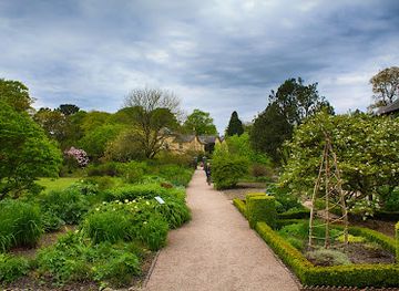 united-kingdom/tyrone/landmark/national-trust-rowallane-garden
