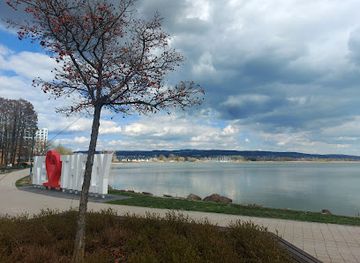 hungary/keszthely/landmark/municipal-beach