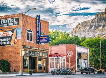 utah/price/landmark/carbon-county-visitor-s-center-official