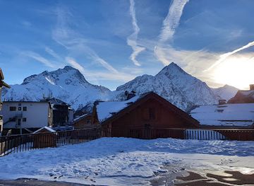 france/les-deux-alpes/landmark/crepes-a-gogo