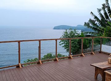 sao-tome-and-principe/ribeira-afonso/landmark/tatu-tree-house