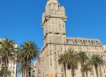 uruguay/montevideo-coast/landmark/gateway-of-the-citadel