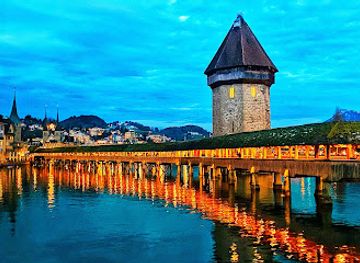 switzerland/lucerne/landmark/shepherd-with-sheep