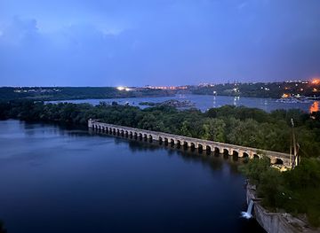 ukraine/zaporozhye/landmark/dnipro-hydroelectric-power-plant-1569mw