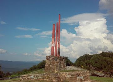 oklahoma/kiamichi-country/landmark/three-sticks-monument