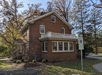 illinois/rockford/landmark/laurent-house-visitor-center