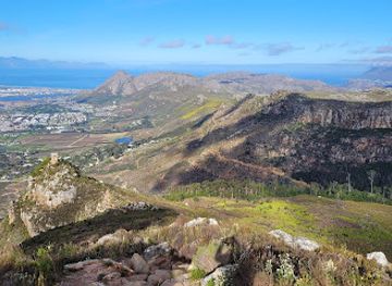 south-africa/west-coast-national-park/landmark/elephant-s-eye-cave