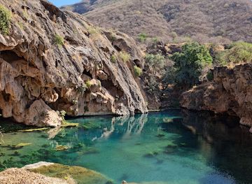 oman/salalah/landmark/ain-sahlounout