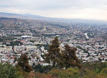 georgia/kvemo-kartli/landmark/mtatsminda-mountain