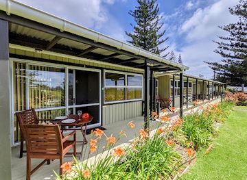 norfolk-island/cascade/landmark/cascade-garden-apartments