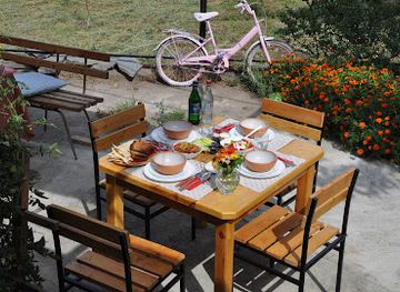 armenia/vayk/landmark/under-the-walnut-tree