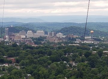 tennessee/knoxville-metropolitan-area/landmark/sharp-s-ridge-veterans-memorial-park