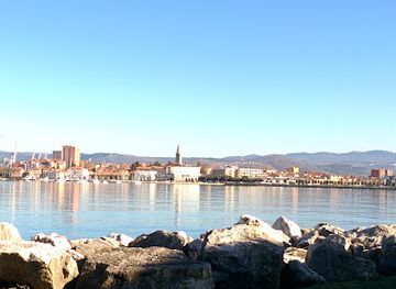 slovenia/koper/landmark/gravisijev-grad