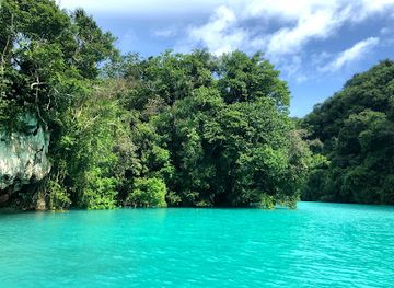 palau/northern-lagoon/landmark/rock-island-tour-company