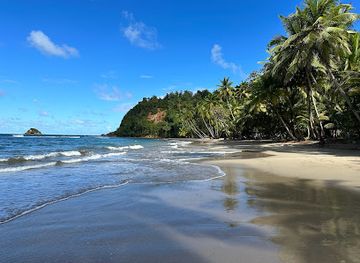dominica/mero-beach/landmark/batibou-beach