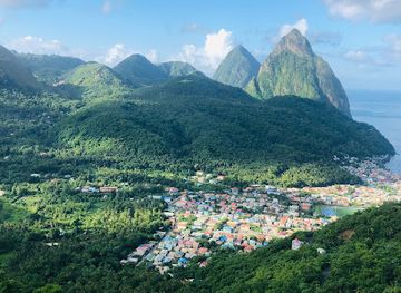 saint-lucia/micoud-quarter/landmark/mt-gimie