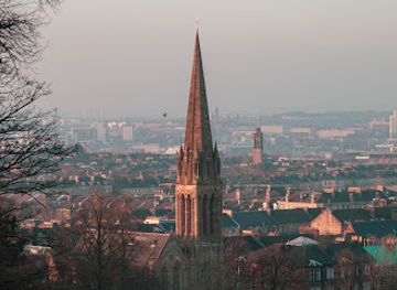 united-kingdom/glasgow/south-side/landmark/queen-s-park-playground-south