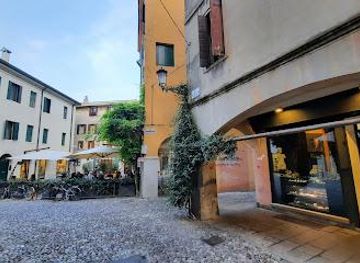 italy/venice/landmark/district-of-the-ancient-jewish-ghetto