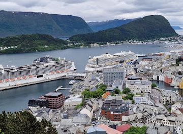 norway/more-og-romsdal/landmark/fjellstua