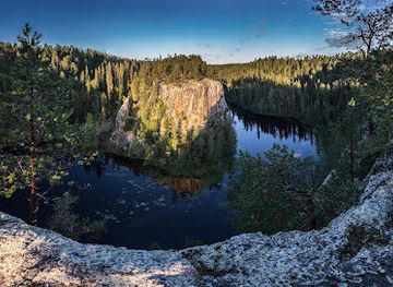 finland/oulanka-national-park/landmark/ristikallio-cliffs