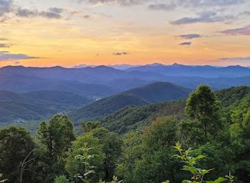 north-carolina/great-smoky-mountains/landmark/hominy-valley-overlook