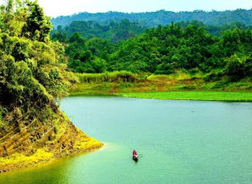 bangladesh/rangamati/landmark/polwel-park