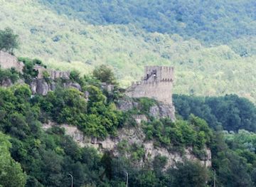 bulgaria/sredna-gora/landmark/tower-of-baldwin