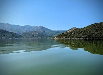 montenegro/skadar-lake-region/landmark/noah-s-ark-skadar-lake-cruise