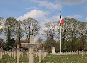 france/amiens/landmark/necropole-nationale-saint-pierre