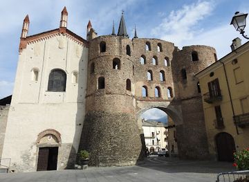 italy/val-di-susa/landmark/susa-cathedral