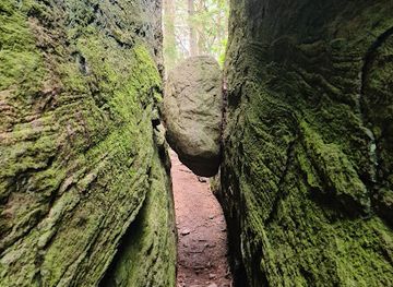 sweden/halland/landmark/borras-skara