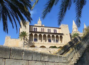 spain/palma-de-mallorca/el-terreno/landmark/arc-de-sa-drassana