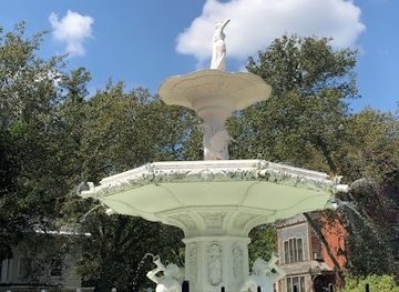 new-york/poughkeepsie/landmark/soldiers-memorial-fountain