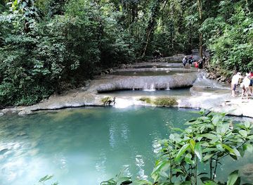 guatemala/livingston/landmark/siete-altares