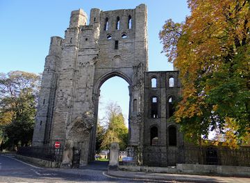 united-kingdom/roxburghshire/attraction/kelso-abbey-2