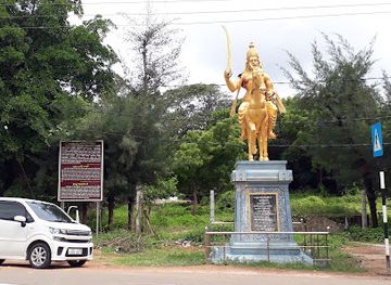 sri-lanka/northern-province/landmark/king-sangiliyan-s-statue