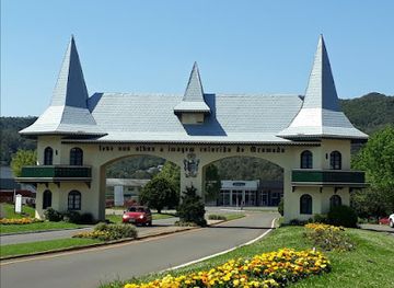 brazil/serra-gaucha/landmark/gramado-zoo