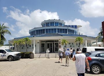 sint-maarten/cole-bay/landmark/topper-s-rhum-distillery