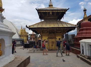 nepal/kathmandu/swayambhunath/landmark/bhagwan-pau
