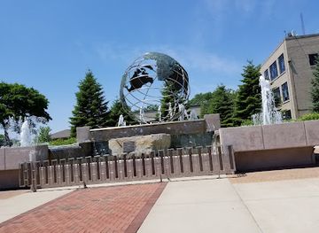 wisconsin/kenosha/landmark/veterans-memorial-park