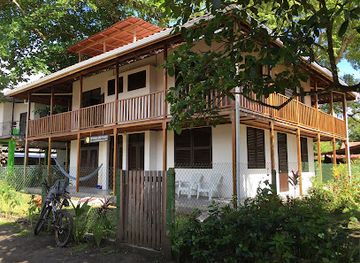costa-rica/tortuguero-national-park/landmark/tortuguero-casa-pelican