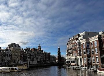 netherlands/haarlem/landmark/halvemaansbrug