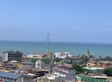 ghana/cape-coast/landmark/fort-william-tortoisepath-com