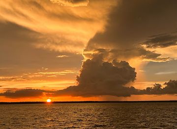 australia/darwin/landmark/spirit-of-darwin-sunset-dinner-cruise-darwin-s-most-affordable-dinner-cruise